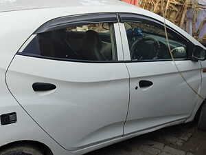 Second Hand Hyundai Eon Magna [2011-2012] in Mughalsarai