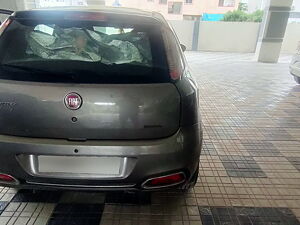 Second Hand Fiat Punto Emotion Multijet 1.3 [2014-2016] in Hyderabad