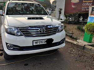 Second Hand Toyota Fortuner 3.0 4x2 MT in Indore