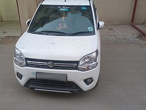 Second Hand Maruti Suzuki Wagon R VXi (O) 1.2 AMT in Ahmedabad