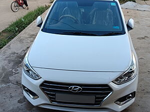 Second Hand Hyundai Verna SX (O)1.6 VTVT in Tadepallegudem