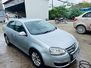 Second Hand Volkswagen Jetta Comfortline 2.0L TDI in Pune