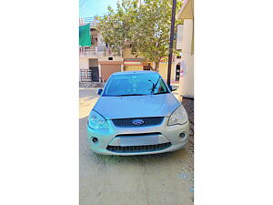 Second Hand Ford Fiesta/Classic 1.4 TDCi CLXi in Amravati