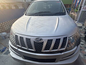 Second Hand Mahindra XUV500 W4 in Kotdwar