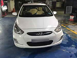 Second Hand हुंडई वरना फ़्लूइडीक 1.6 crdi sx in बिजनौर