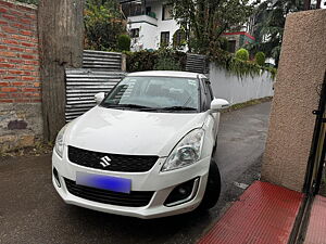 Second Hand Maruti Suzuki Swift VXi [2014-2017] in Srinagar