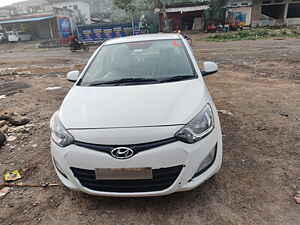 Second Hand हुंडई i20 स्पोर्ट्ज़ 1.4 crdi in रायसेन