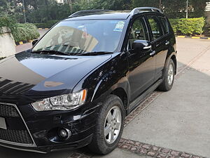 Second Hand Mitsubishi Outlander 2.4 MIVEC in Gurgaon