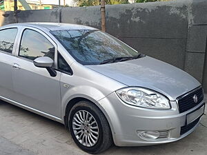 Second Hand Fiat Linea Dynamic 1.3 MJD in Anand