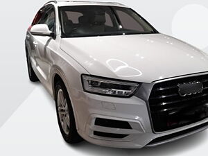 Second Hand Audi Q3 30 TFSI Premium in Delhi