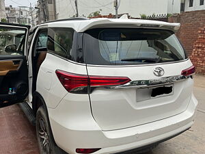 Second Hand Toyota Fortuner 2.8 4x2 AT [2016-2020] in Delhi