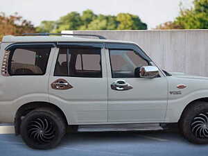 Second Hand Mahindra Scorpio SLE BS-IV in Hathras