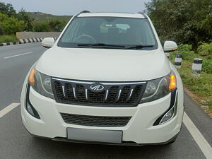 Second Hand Mahindra XUV500 W10 in Tadpatri