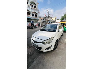 Second Hand Hyundai i20 Magna (O) 1.4 CRDI in Rajkot