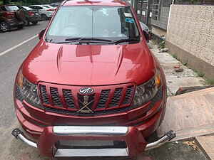 Second Hand महिंद्रा XUV500 w8 in ऋषिकेश