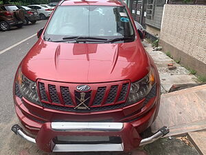 Second Hand Mahindra XUV500 W8 in Rishikesh