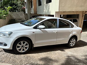 Second Hand Volkswagen Vento Highline Diesel in Kolhapur