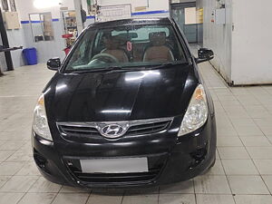 Second Hand Hyundai i20 Sportz 1.4 CRDI in Alappuzha