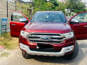 Second Hand Ford Endeavour Titanium 3.2 4x4 AT in Srinagar