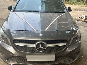 Second Hand Mercedes-Benz C-Class C 200 Avantgarde in Kalyan