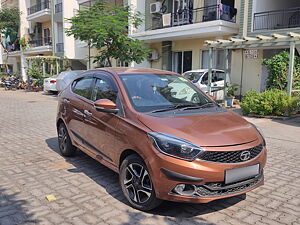 Second Hand Tata Tigor Revotorq XZ in Guna