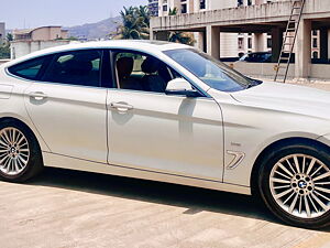 Second Hand BMW 3 Series GT 320d Luxury Line in Navi Mumbai