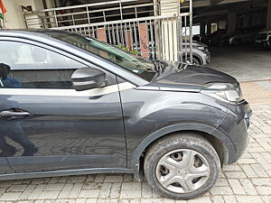 Second Hand Tata Nexon XM in Gurgaon