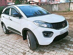 Second Hand Tata Nexon XE in Bhiwani