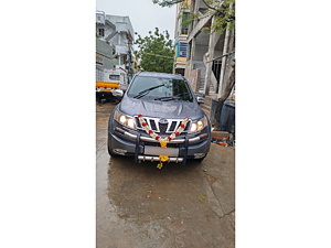 Second Hand Mahindra XUV500 W8 in Guntur