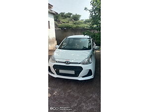 Second Hand Hyundai Grand i10 Magna 1.2 Kappa VTVT [2017-2020] in Ahmedabad