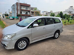 Second Hand Toyota Innova 2.5 G 7 STR BS-III in Rewari