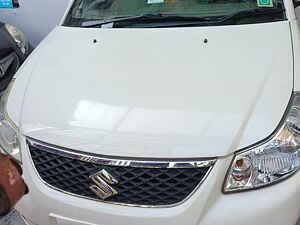 Second Hand மாருதி சுஸுகி sx4 செலிப்ரேஷன் (டீசல்) in சண்டௌசி