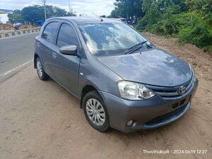 Second Hand Toyota Etios Liva GD in Tirunelveli