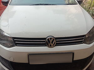 Second Hand Volkswagen Polo Highline1.2L (P) in Delhi