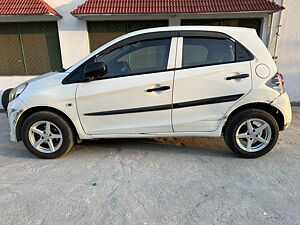 Second Hand Honda Brio E MT in Moradabad