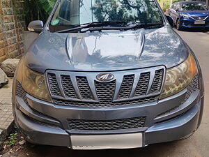 Second Hand Mahindra XUV500 W6 2013 in Bangalore