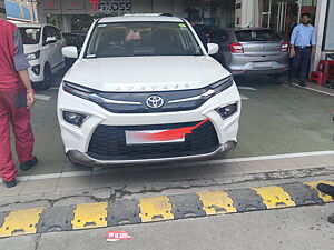 Second Hand Toyota Urban Cruiser Hyryder S Hybrid in Greater Noida