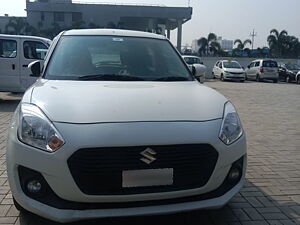 Second Hand Maruti Suzuki Swift ZXi [2021-2023] in Dewas