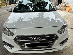 Second Hand Hyundai Verna SX (O) 1.6 CRDi in Bangalore