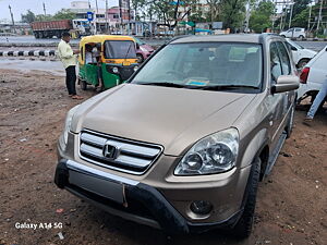 Second Hand Honda CR-V 2.0 AT in Ahmedabad