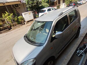 Second Hand Maruti Suzuki Wagon R VXi in Vadodara