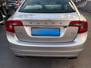 Second Hand Volvo S60 Summum D4 in Vadodara