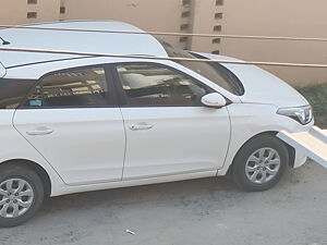 Second Hand Hyundai Elite i20 Sportz 1.2 in Lucknow