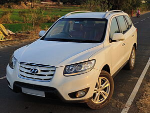 Second Hand Hyundai Santa Fe 4 WD in Chhindwara