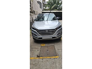 Second Hand Hyundai Tucson GLS 4WD AT Diesel in Surat