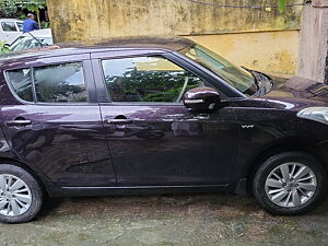 Second Hand Maruti Suzuki Swift ZXi in Mumbai