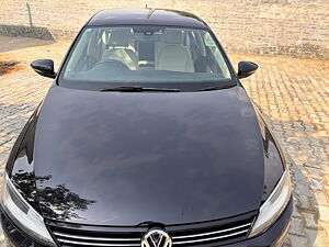 Second Hand Volkswagen Jetta Highline TDI in Bathinda