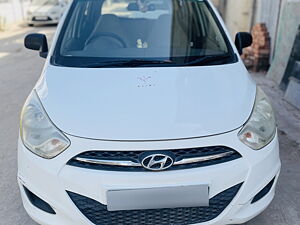 Second Hand Hyundai i10 D-Lite 1.1 iRDE2 in Ahmedabad