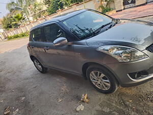 Second Hand Maruti Suzuki Swift ZXi in Karnal