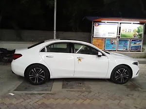 Second Hand मर्सिडीज़ बेंज़ ए-क्लास लिमोजिन 200 in पॉन्डिचेरी